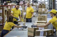 多件货物合并寄国际快递,怎么打包更省钱?(国际快递干货知识分享)(图1) 国际快递,省钱