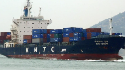 突发:韩国国际海运船与一散货船相撞(国际海运新闻资讯) 突发:韩国国际海运船与一散货船相撞(国际海运新闻资讯)