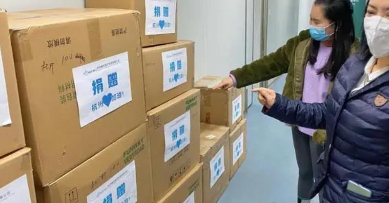 防疫物资出口白名单制度终止（调整防疫物资出口质量监管措施）